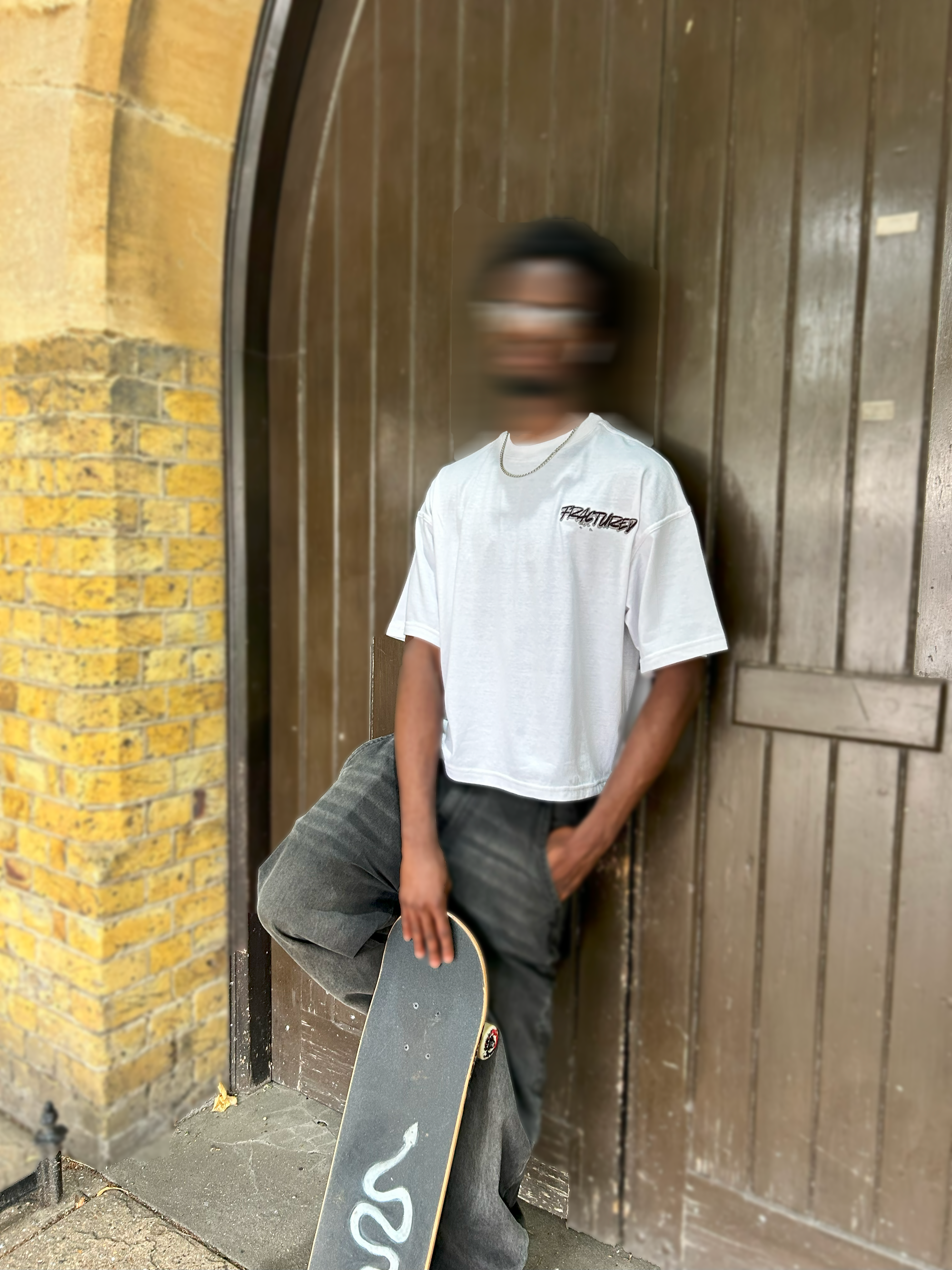 5'11 MODEL WEARING SIZE M 
